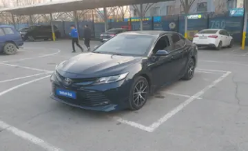Toyota Camry 2020 года за 13 000 000 тг. в Алматы фото 1