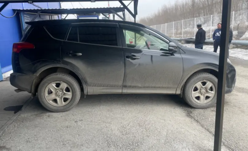 Toyota RAV4 2014 года за 10 000 000 тг. в Усть-Каменогорск фото 4