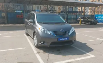 Toyota Sienna 2016 года за 13 400 000 тг. в Алматы фото 2