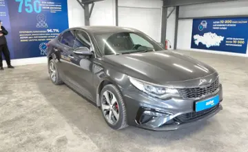 Kia Optima 2018 года за 10 000 000 тг. в Астана фото 2