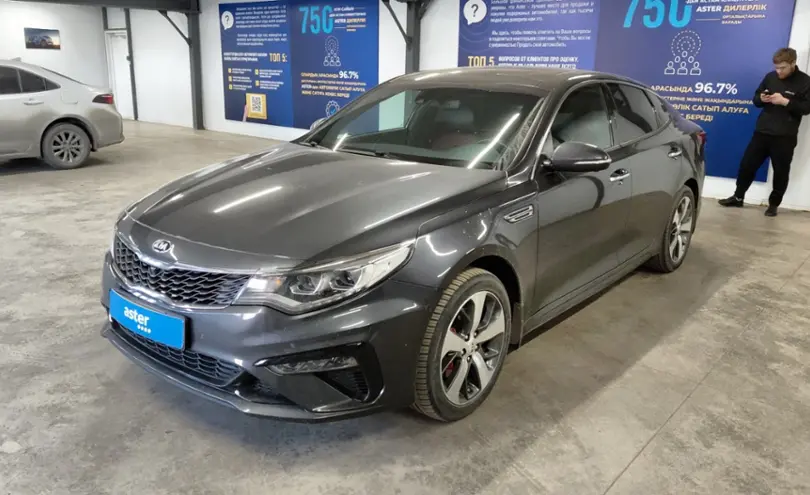 Kia Optima 2018 года за 10 000 000 тг. в Астана