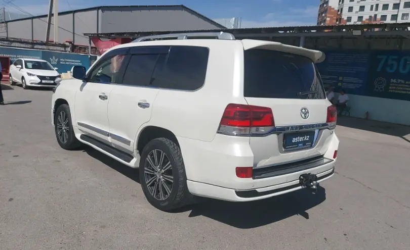 Toyota Land Cruiser 2014 года за 22 500 000 тг. в Шымкент фото 4
