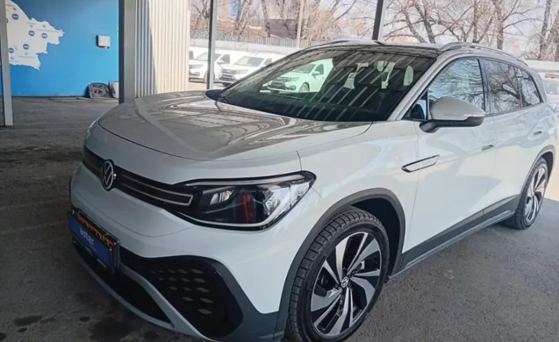 Volkswagen ID.6 2022 года за 10 000 000 тг. в Алматы