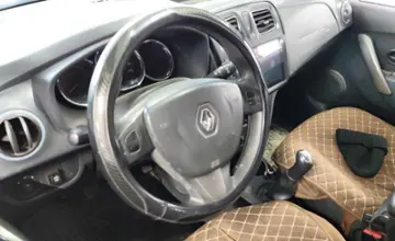 Renault Sandero 2016 года за 4 000 000 тг. в Астана фото 5