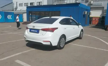Hyundai Accent 2018 года за 6 600 000 тг. в Алматы фото 3