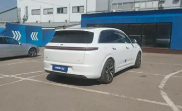 LiXiang L7 2023 года за 18 000 000 тг. в Алматы фото 3