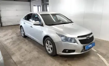 Chevrolet Cruze 2010 года за 2 800 000 тг. в Астана фото 2