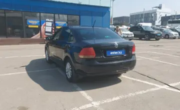 Volkswagen Polo 2015 года за 3 000 000 тг. в Алматы фото 4