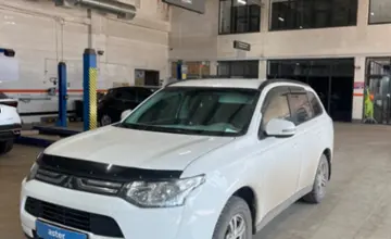 Mitsubishi Outlander 2013 года за 7 200 000 тг. в Караганда фото 1