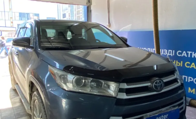 Toyota Highlander 2019 года за 17 000 000 тг. в Астана фото 3