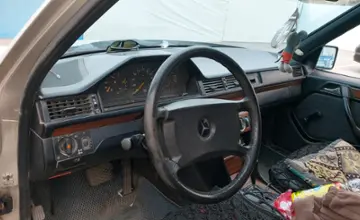 Mercedes-Benz W124 1991 года за 1 300 000 тг. в Шымкент фото 5