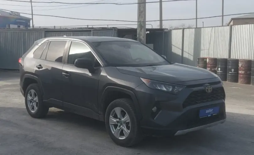 Toyota RAV4 2022 года за 15 000 000 тг. в Атырау фото 3