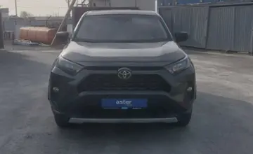 Toyota RAV4 2022 года за 15 000 000 тг. в Атырау фото 2