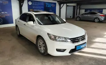Honda Accord 2013 года за 8 300 000 тг. в Астана фото 2