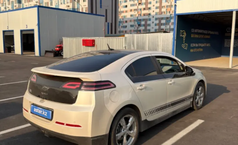 Chevrolet Volt 2012 года за 7 500 000 тг. в Алматы фото 5