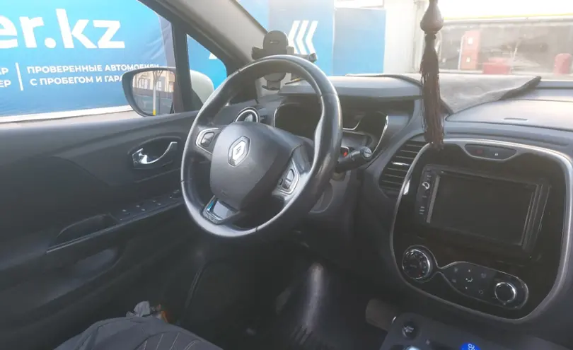 Renault Kaptur 2016 года за 5 500 000 тг. в Алматы фото 5