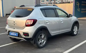 Renault Sandero 2018 года за 5 000 000 тг. в Алматы