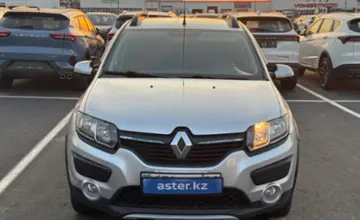 Renault Sandero 2018 года за 5 000 000 тг. в Алматы фото 2