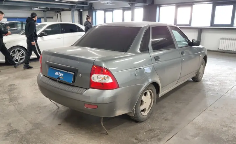 LADA (ВАЗ) Priora 2007 года за 1 500 000 тг. в Астана фото 3