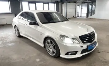 Mercedes-Benz E-Класс 2010 года за 7 500 000 тг. в Астана фото 2