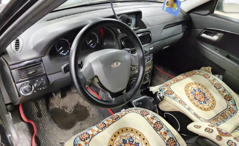 LADA (ВАЗ) Priora 2014 года за 2 000 000 тг. в Астана фото 5