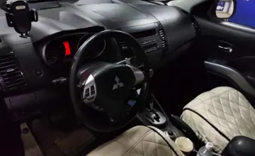 Mitsubishi Outlander 2008 года за 5 500 000 тг. в Астана фото 5