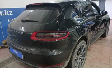Porsche Macan 2015 года за 17 000 000 тг. в Астана