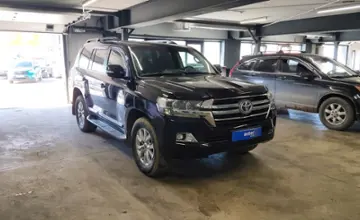 Toyota Land Cruiser 2016 года за 35 000 000 тг. в Астана фото 2