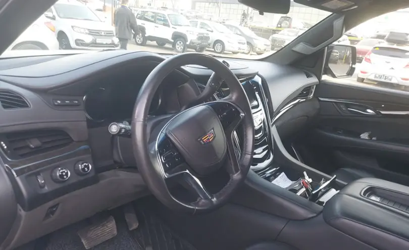 Cadillac Escalade 2019 года за 40 000 000 тг. в Алматы фото 5