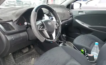 Hyundai Solaris 2015 года за 3 800 000 тг. в Шымкент фото 5