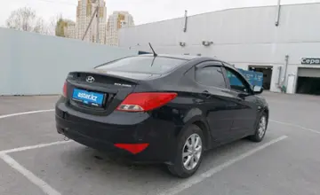 Hyundai Solaris 2015 года за 3 800 000 тг. в Шымкент фото 3