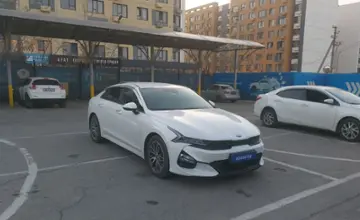 Kia K5 2021 года за 10 200 000 тг. в Алматы фото 2