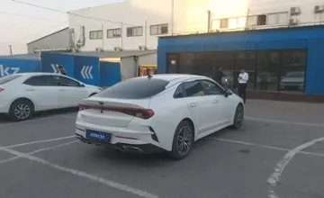 Kia K5 2021 года за 10 200 000 тг. в Алматы фото 3
