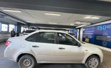 LADA (ВАЗ) Granta 2016 года за 1 800 000 тг. в Астана фото 4