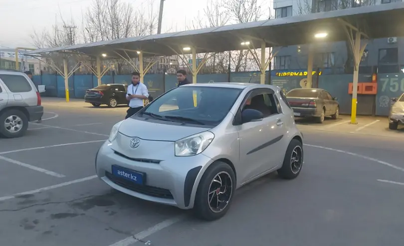 Toyota iQ 2009 года за 4 500 000 тг. в Алматы