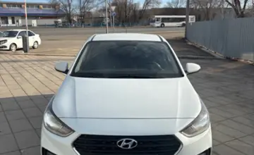 Hyundai Accent 2017 года за 6 000 000 тг. в Уральск фото 2