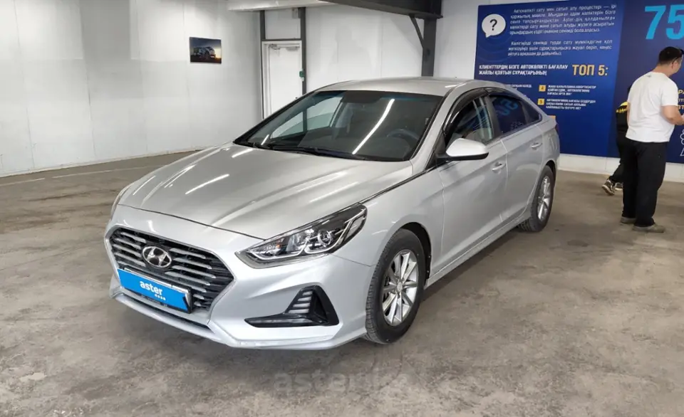 Hyundai Sonata 2019 года за 8 700 000 тг. в Астана