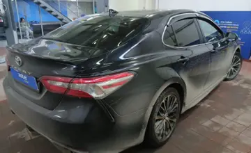 Toyota Camry 2018 года за 11 000 000 тг. в Астана