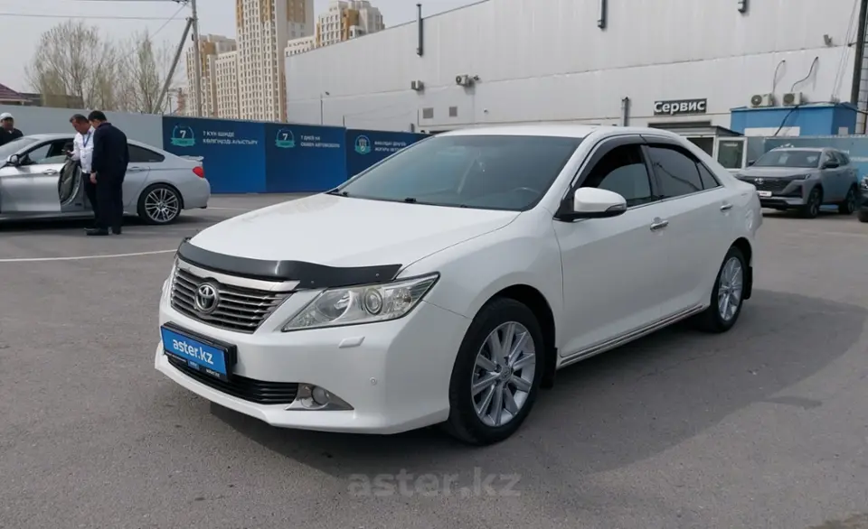 Toyota Camry 2014 года за 12 000 000 тг. в Шымкент