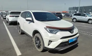 Toyota RAV4 2018 года за 12 500 000 тг. в Алматы фото 3
