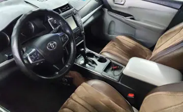 Toyota Camry 2015 года за 8 000 000 тг. в Астана фото 5