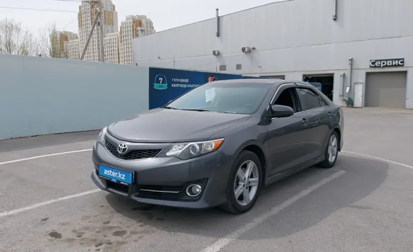Toyota Camry 2014 года за 8 800 000 тг. в Шымкент
