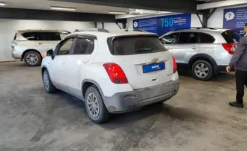 Chevrolet Tracker 2015 года за 4 000 000 тг. в Астана фото 4