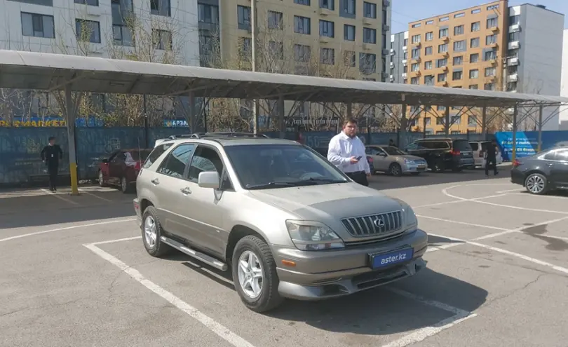 Lexus RX 2001 года за 6 000 000 тг. в Алматы фото 2