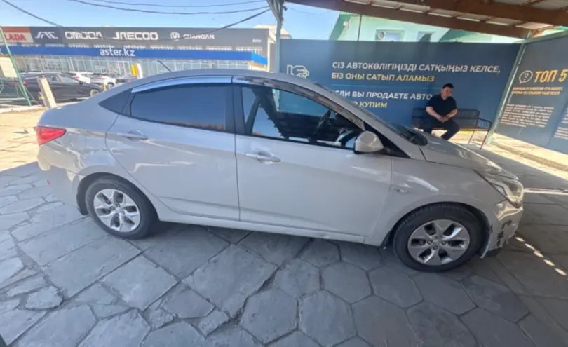 Hyundai Accent 2015 года за 5 300 000 тг. в Талдыкорган фото 4