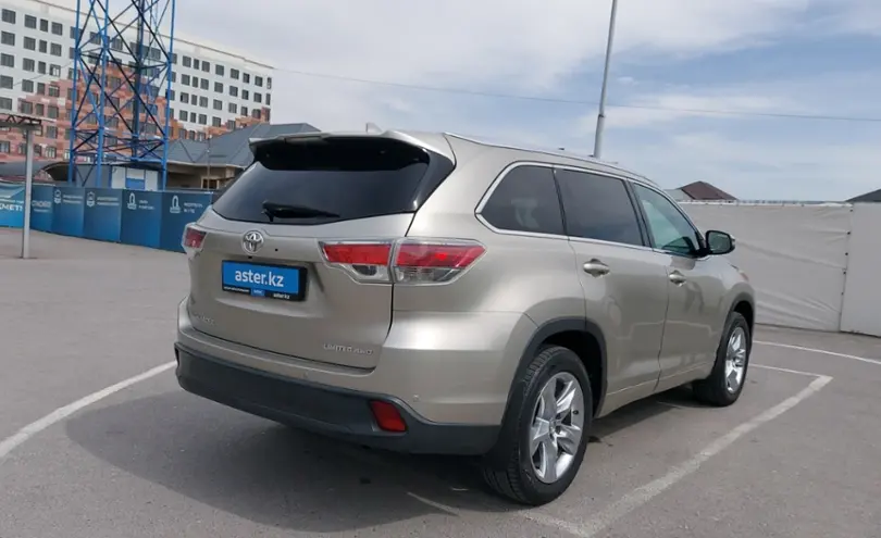 Toyota Highlander 2015 года за 15 000 000 тг. в Шымкент фото 3