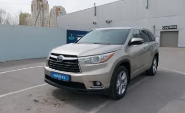 Toyota Highlander 2015 года за 15 000 000 тг. в Шымкент фото 1