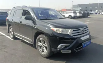 Toyota Highlander 2014 года за 13 000 000 тг. в Алматы фото 3