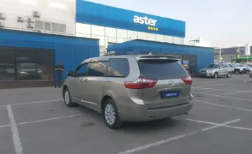 Toyota Sienna 2015 года за 15 000 000 тг. в Алматы фото 4