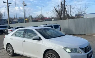Toyota Camry 2011 года за 10 000 000 тг. в Уральск фото 3